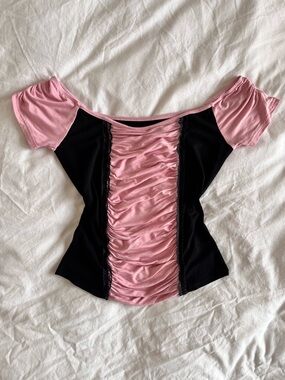 Y2K Princess Corset Style Black and and Baby Pink Off the Shoulder Tshirt